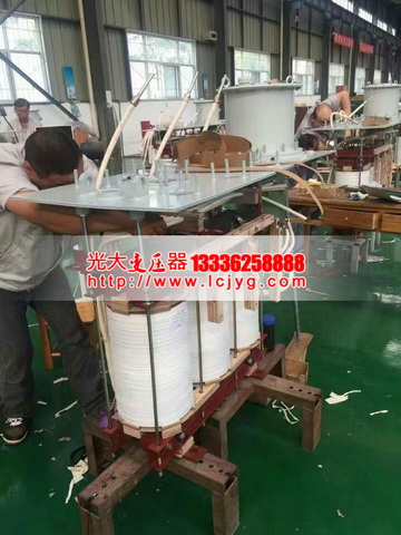 ��ѹ������