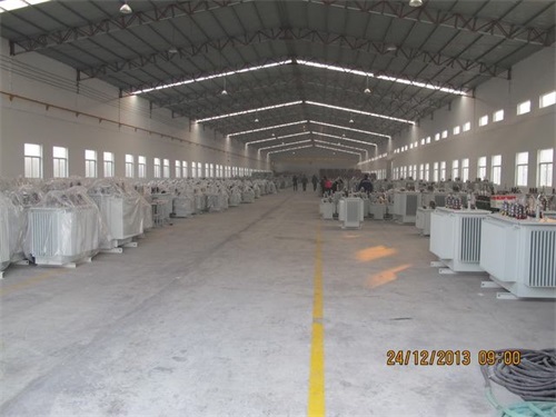 ��ѹ������